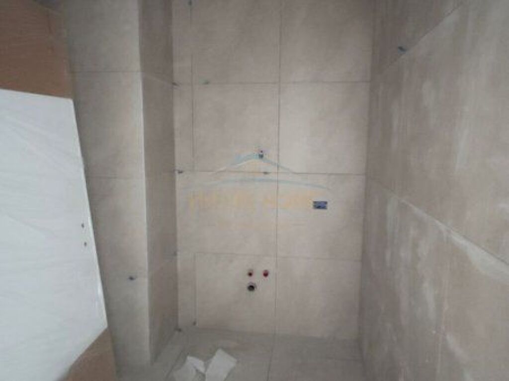Appartamento 2+1+2+Veranda in Vendita, Paskuqan