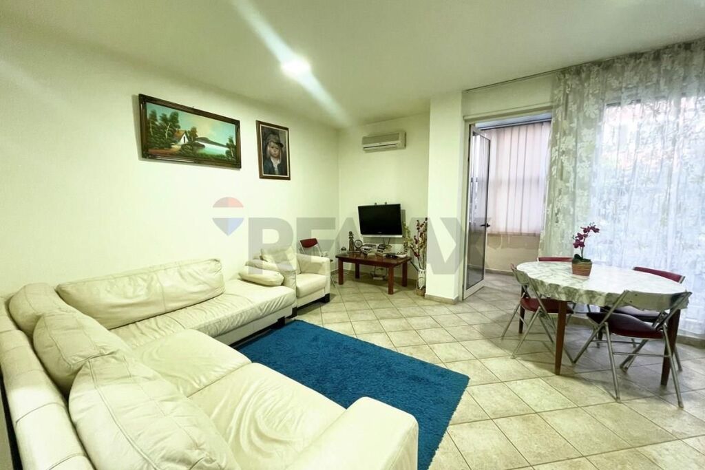 Apartament - Për Shitje - Rruga Marko Boçari, Tiranë