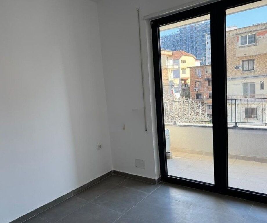 Apartment for rent – Karl Gega Street, Tirana LURA Complex