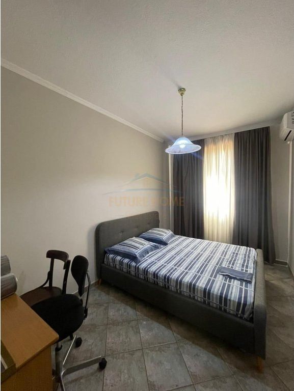 Qera, Apartament 2+1, Myslym Shyri, Tiranë