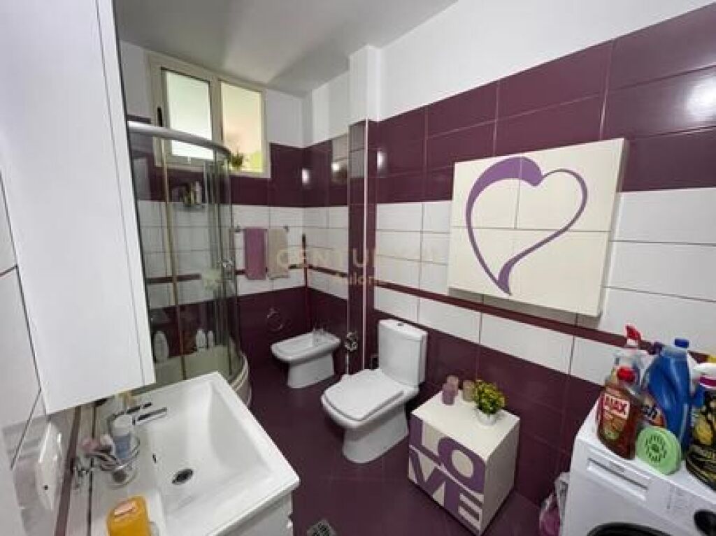 SUPER APARTAMENT 2+1+2 VIJA E PARE NE LUNGOMARE