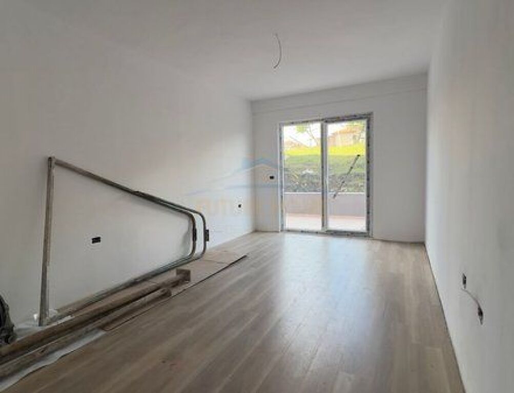 Appartamento 2+1+2+Veranda in Vendita, Paskuqan