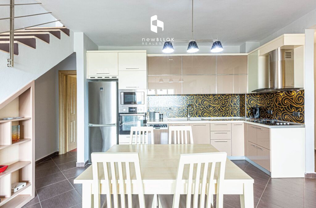 Duplex 3+1 Për Shitje📍 Rez.Kodra e Diellit I / 3+1+2wc &amp; 2 ballkone &amp; depo* 121 m2 total ( E mobiluar) 249K 🔥🔥