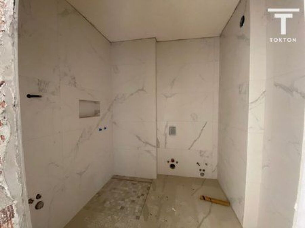 IN VENDITA, APPARTAMENTO 1+1, RESIDENZA DEMOLLARI, PASKUQAN, TIRANA
