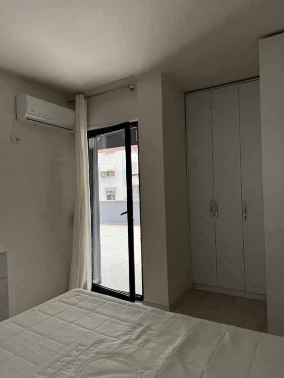 JEPET ME QIRA APARTAMENT 2+1 PRANË SPAK-UT