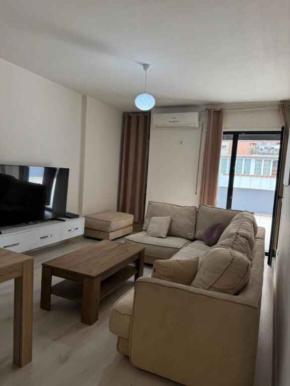 JEPET ME QIRA APARTAMENT 2+1 PRANË SPAK-UT