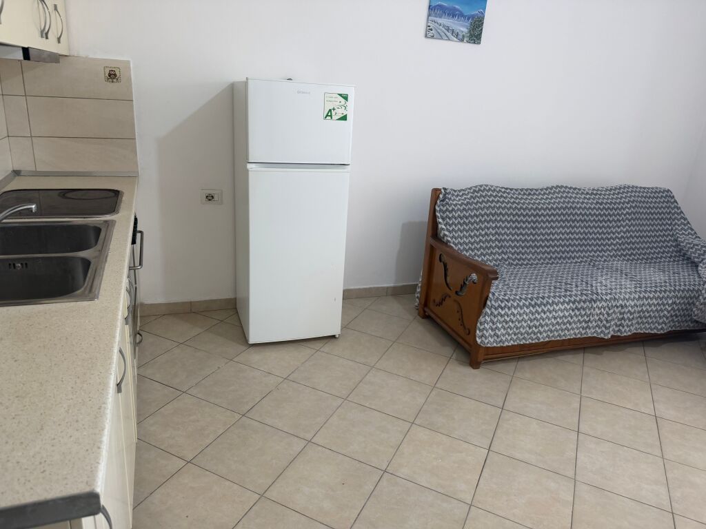 1+1, at villa L 2 Astir, 350 thousand lek