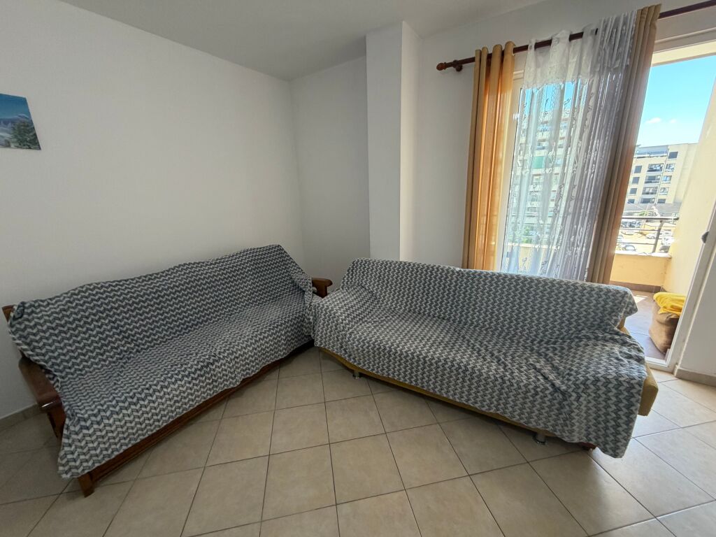 1+1, at villa L 2 Astir, 350 thousand lek