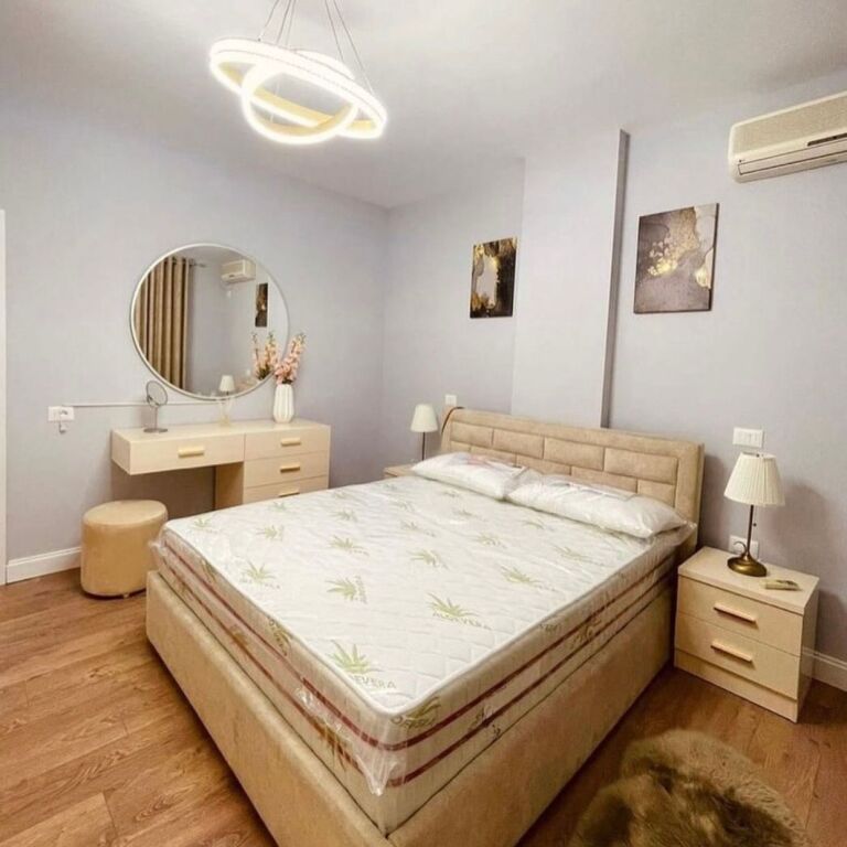2+1/Qera📍21 Dhjetori 📌78 000 lek