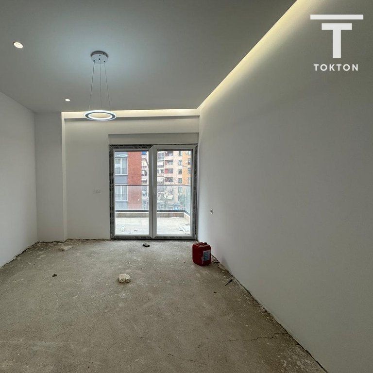 SHITET, APARTAMENT 2+1+2, ALI DEMI, TIRANË