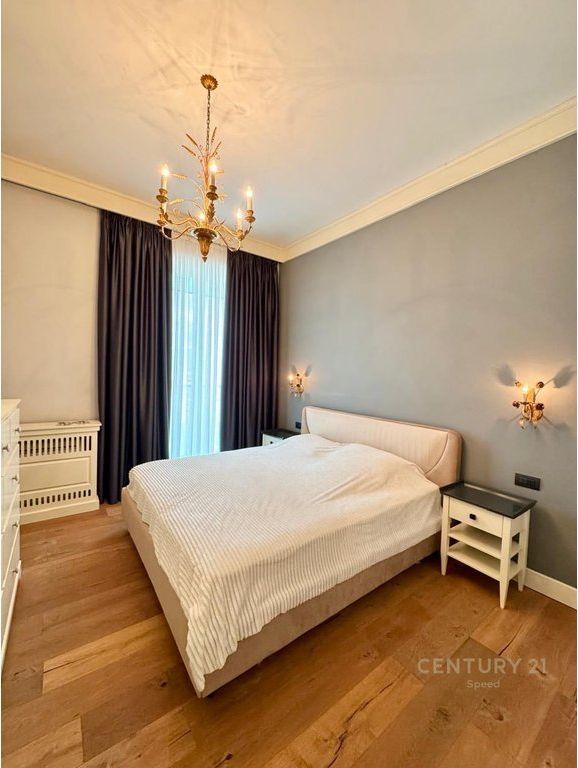 Jepet me qira apartament 2+1+Post Parkimi tek Ambasador 3!! 2,000 € /Muaj