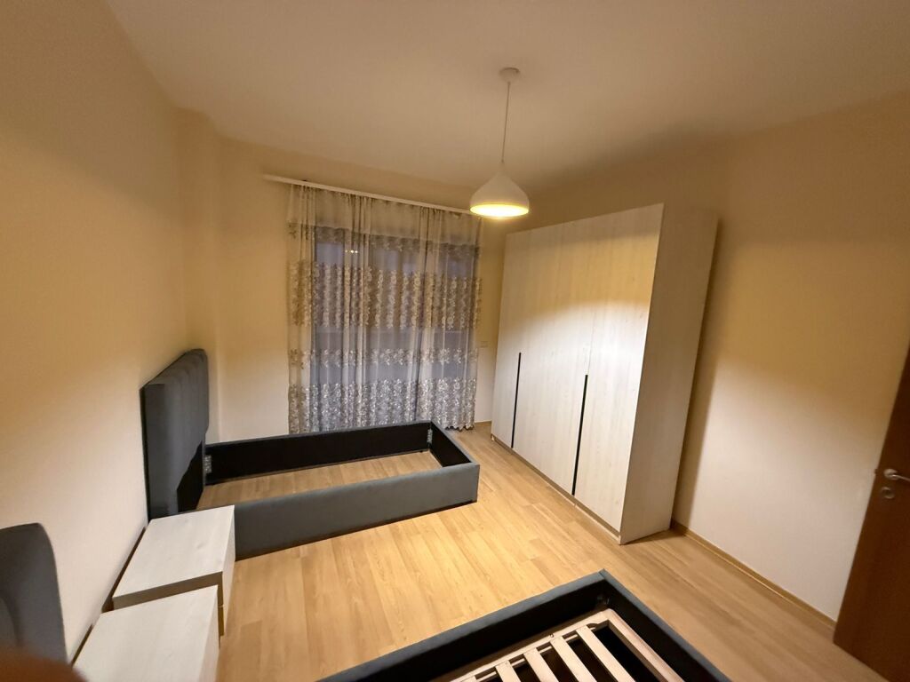 Apartament 2+1 per qira ne Astir