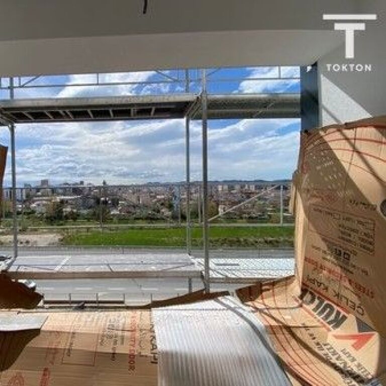 IN VENDITA, APPARTAMENTO 1+1, RESIDENZA DEMOLLARI, PASKUQAN, TIRANA