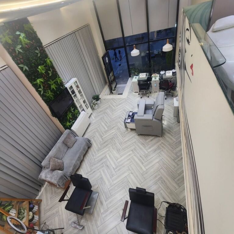 In affitto Negozio Duplex  Attività Commerciale Attiva  Garage | Tirana Golden Park