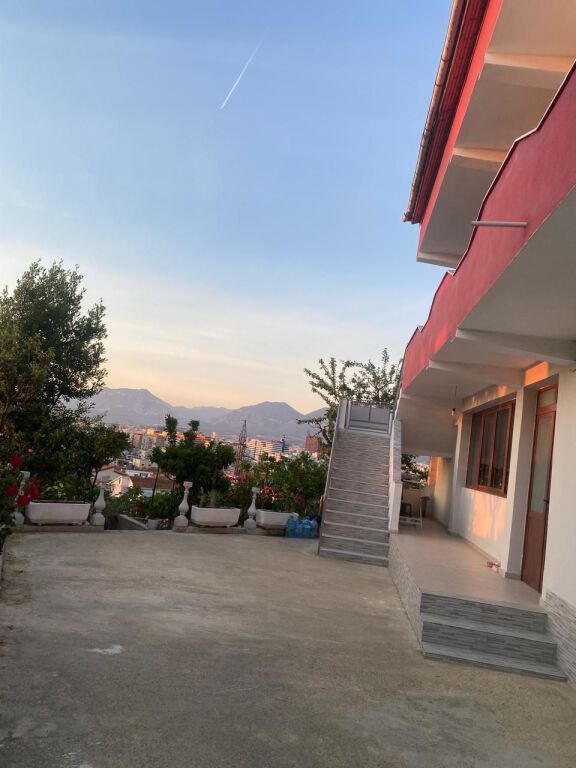 Vendita | Vilë 4 + 1 | Selitë | 550000 €