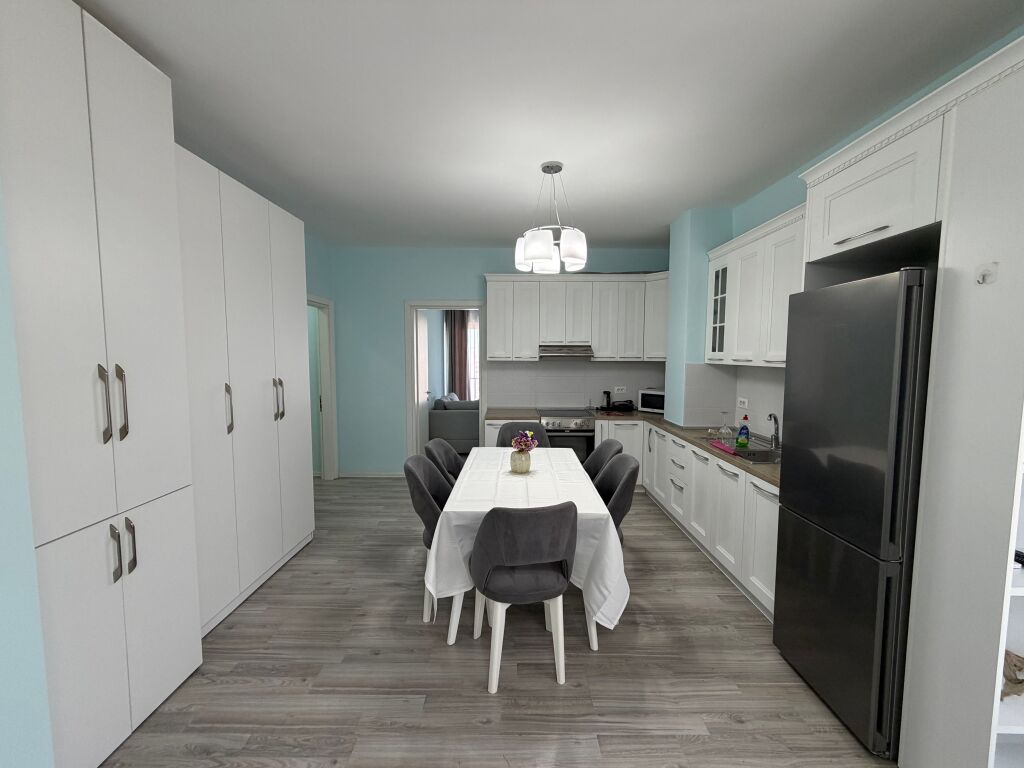 🏡 Apartment 2+1 + 2 bathrooms for rent📍 Dibra Street, near Vila Goldi ✨   🏢 8th floor, new building with elevator 🛋️ Furnished with modern conditions  💰 Price: 65,000 lek/month