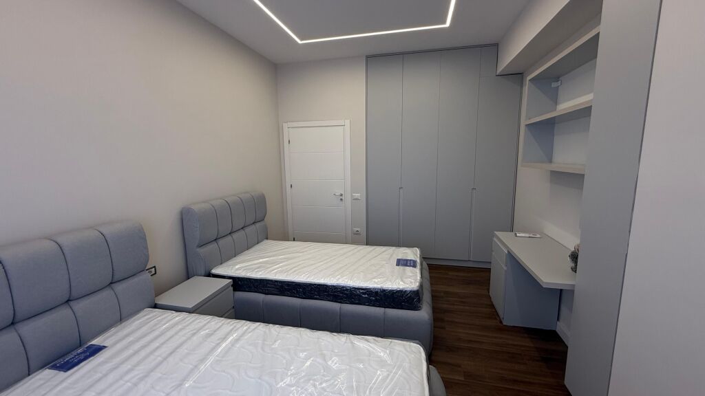 APARTAMENT 2+1 PER QERA TEK KODRA E DIELLIT