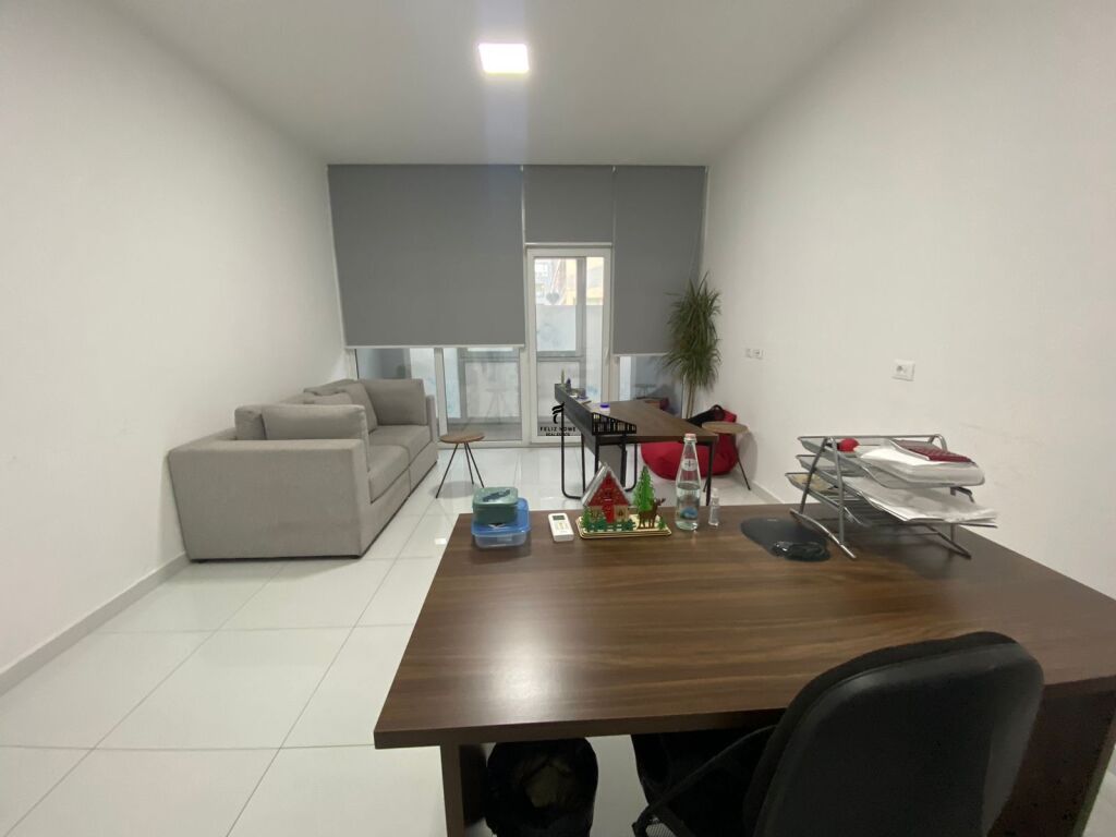 OFFICE FOR RENT 110M2 PARIS COMMUNE 1200 EURO FH-75959