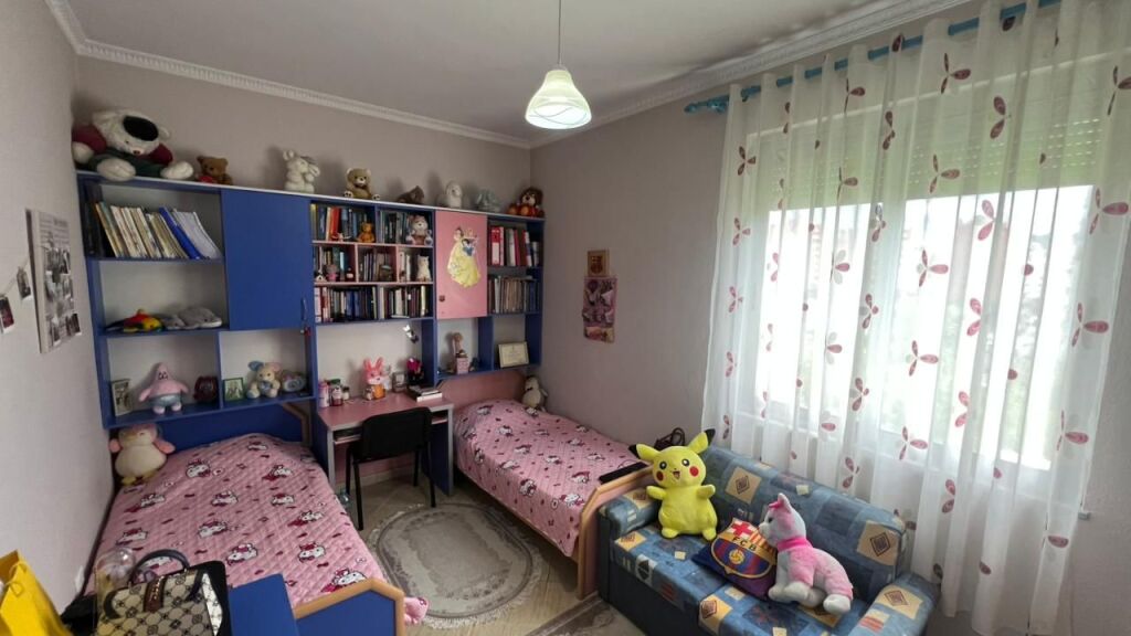 Apartament 3+1+2 per shitje, Rruga e Kavajes!
