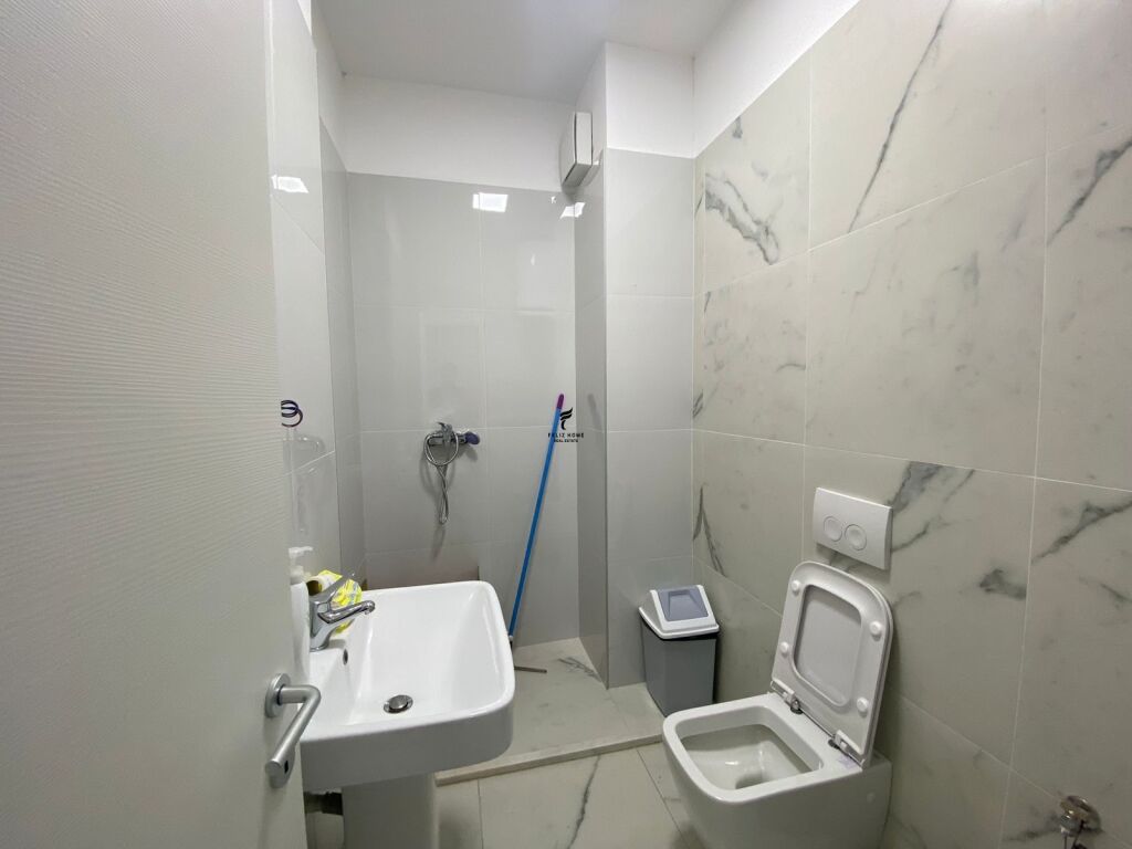 OFFICE FOR RENT 110M2 PARIS COMMUNE 1200 EURO FH-75959
