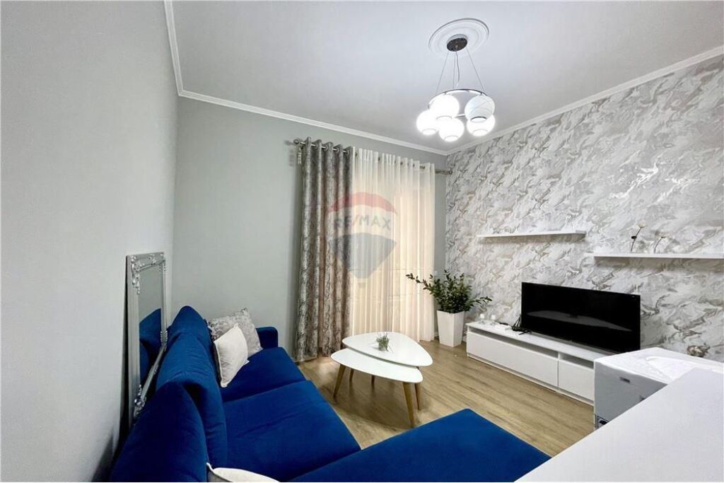 APARTMENT 1+1 + PARKING FOR RENT AT DELIJORGJ!