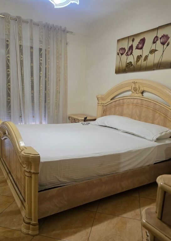 APARTAMENT ME QERA 2+1 KOPSHTI BOTANIK 65.000 LEKE FH-76202