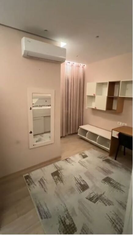 Jepet me qera apartament 2+1+2+parking ne Astir , 550 Euro