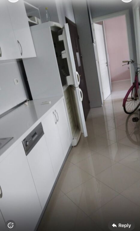 1+1, at the new market, and for airbnb, 600 thousand leke, partially furnished