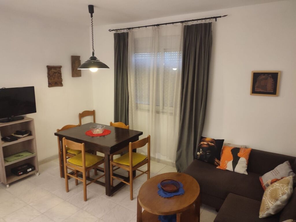 Appartamento in affitto 3+1 Fortuzi