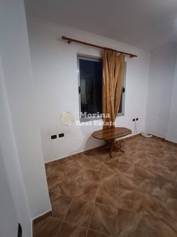 Rent | Shtëpi private 1 + 1 | Ali Demi | 350 €/month