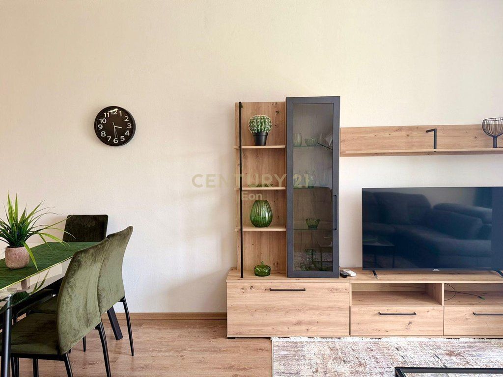 Appartamento 2+1+2 In Affitto con Vista Mare, Vollga Durrës - 900€ | 100 m²