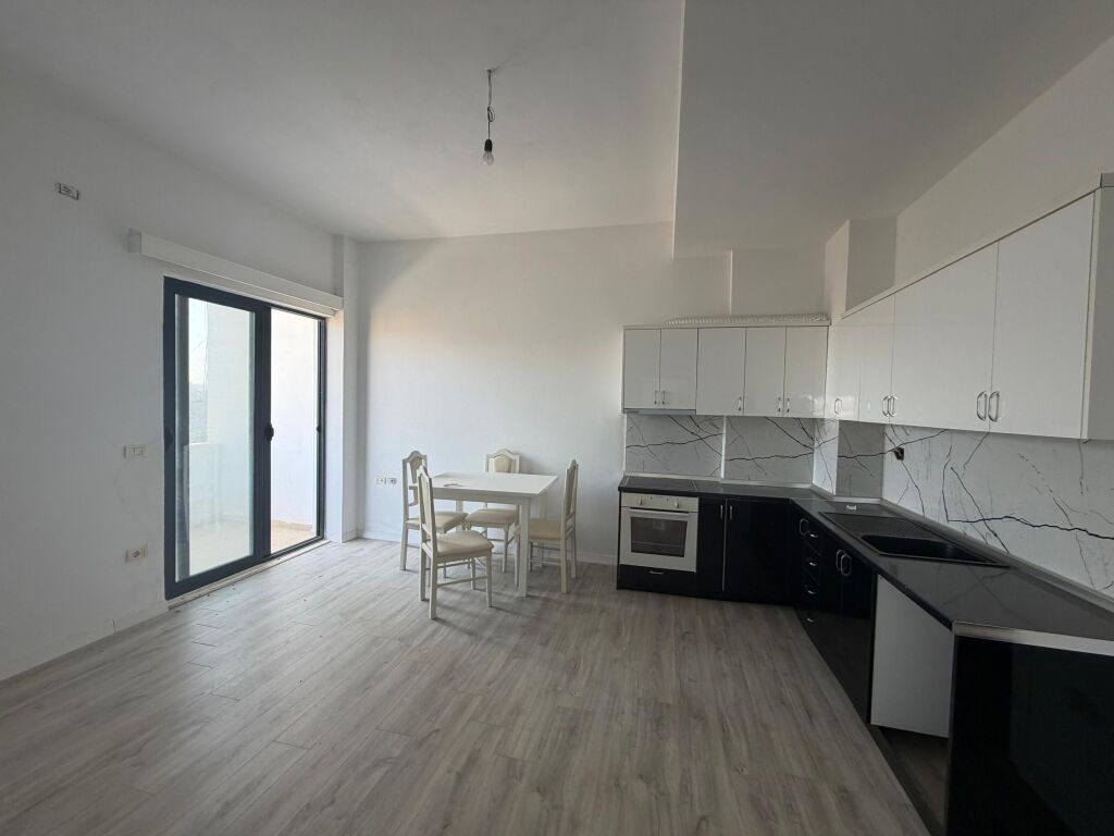 Apartment 1+1 for sale in Malin e Robit
