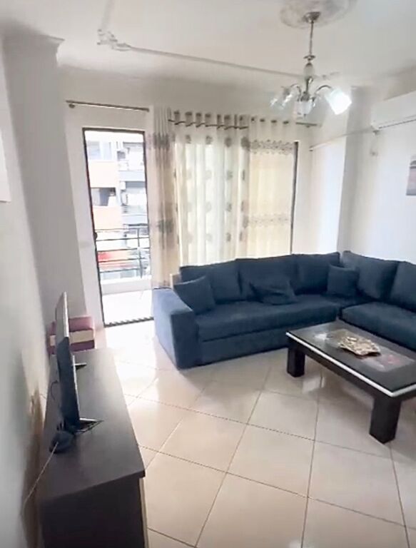 🔥 SUPER OKAZION🔥 Jepet me Qera Apartament 2+1+2 ne Astir tek Vila L