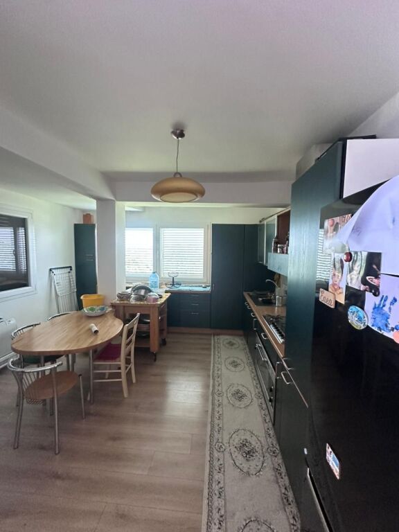 VILLA DI 3 PIANI IN VENDITA NELL'AREA DI CURRILAVE, DURRES