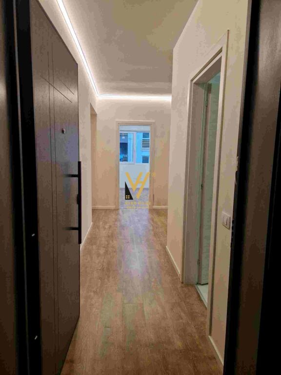 UFFICIO 75 M2 IN AFFITTO PRESSO E88, VIA DRITAN HOXHA 65.000 LEKE