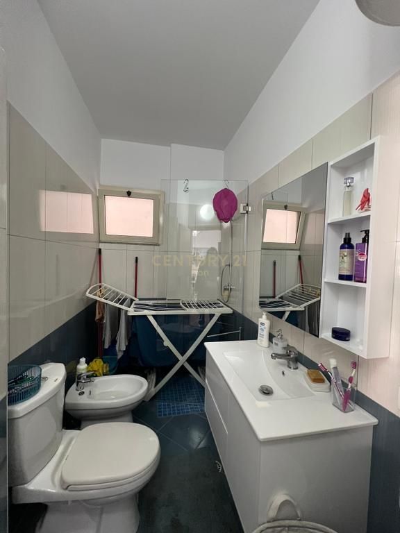 APPARTAMENTO IN AFFITTO 1+1 SULLA SPIAGGIA RROTA KUQE, DURRES !