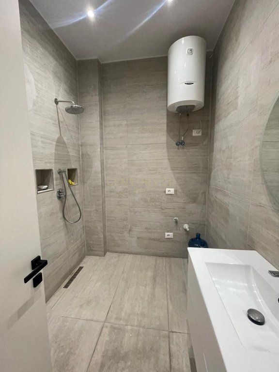 Appartamento 2+1 In Affitto nel Centro di Durrës !