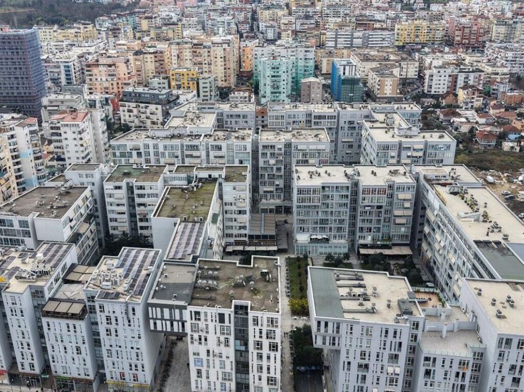 Monolocali in vendita a kika 2