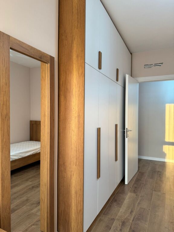 Apartament modern 2+1+2 qera, Univers city