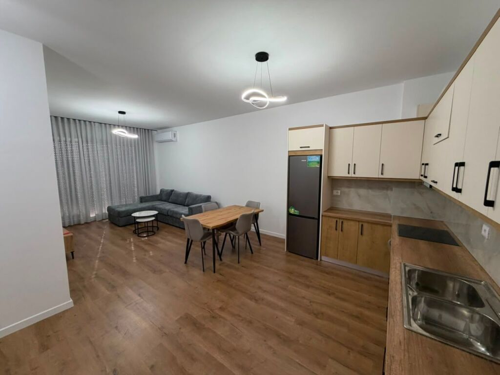 Perball Concord Center Apartment me qera 2+1+2
