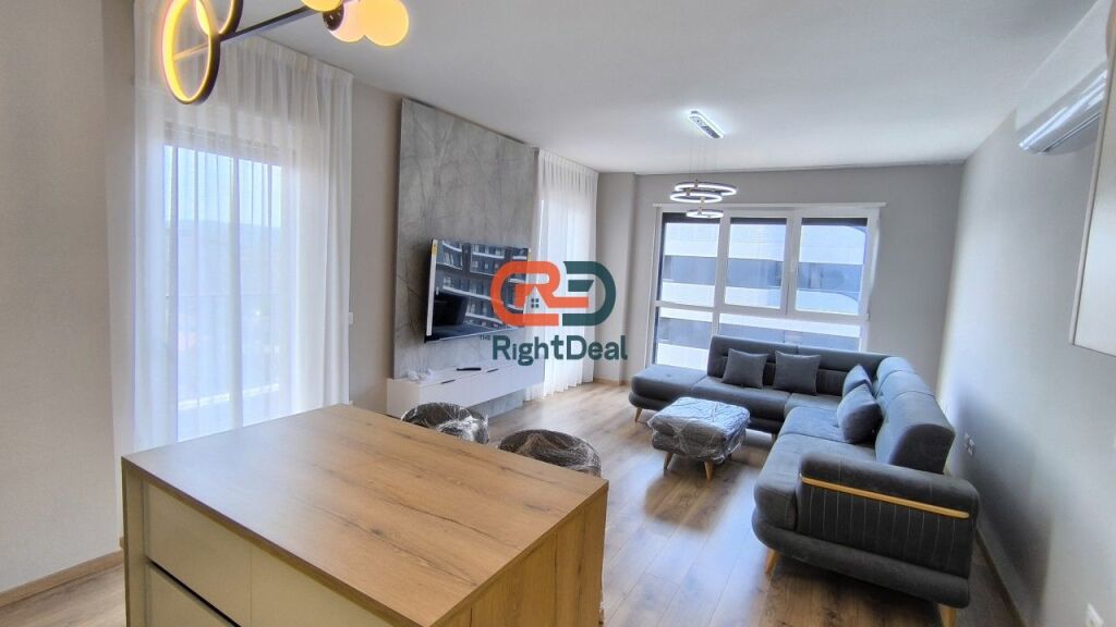 Ne Don Bosko, Jepet Me Qira Apartament 2+1+2 I Sapo Investuar !!!