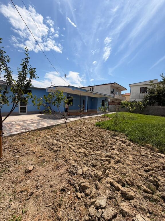 🏡 Private House 2+1 for Rent with Yard-Near Red Cross Durres