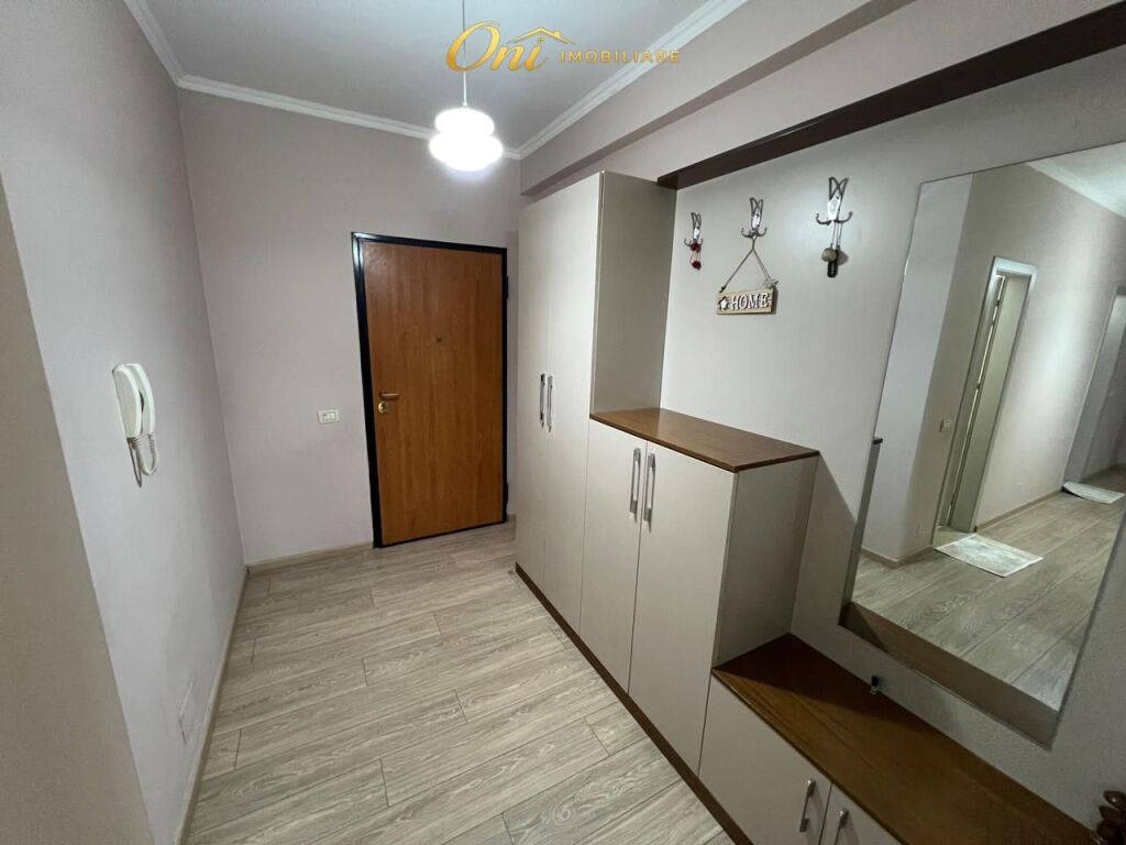 JEPET APARTAMENT ME QERA 2+1+2 ASTIR