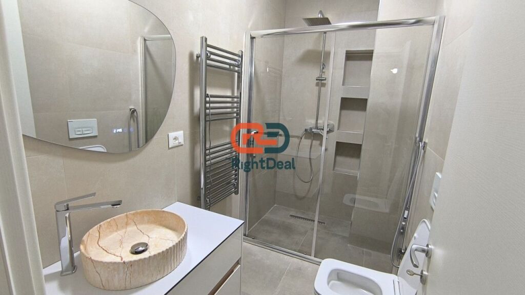 Ne Don Bosko, Jepet Me Qira Apartament 2+1+2 I Sapo Investuar !!!