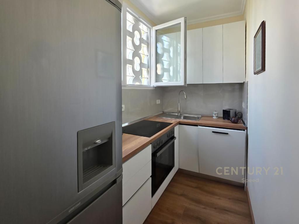 Apartament Me Qera