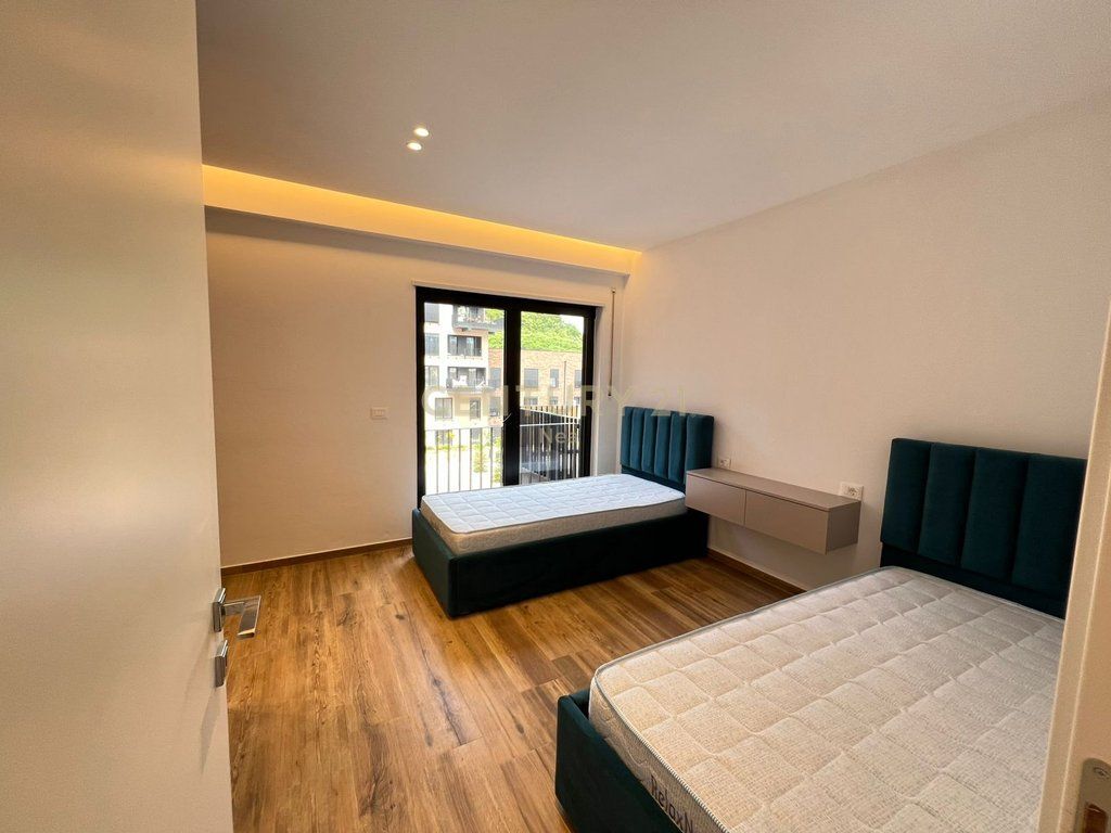 Apartament 2+1+2 me post parkimi per qira te Kodra e Diellit 2! 1,200 € /Muaj