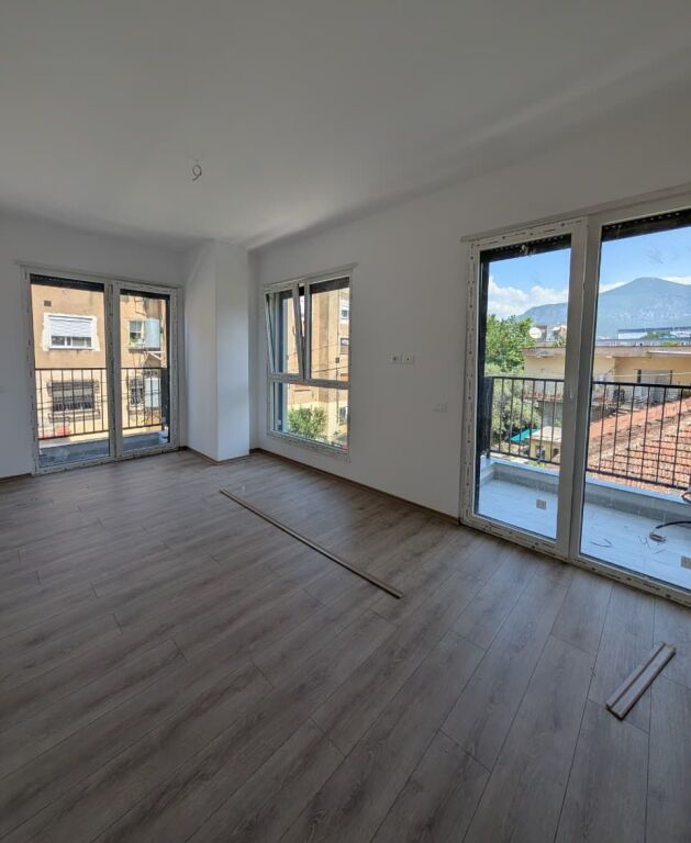 Shitet apartament 2+1 Ali Dem 155.000€