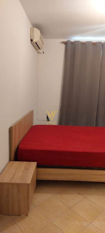 JEPET APARTAMENT 1+1 ME QERA NE VASIL SHANTO 45.000 LEKE