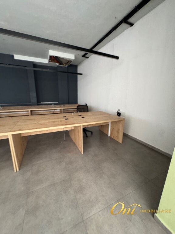 JEPET ZYRE ME QERA 750M2 ASTIR