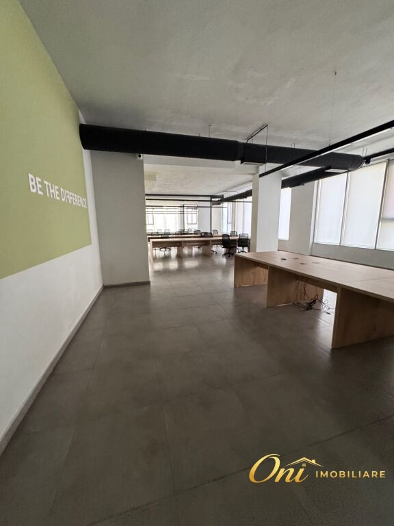 JEPET ZYRE ME QERA 750M2 ASTIR